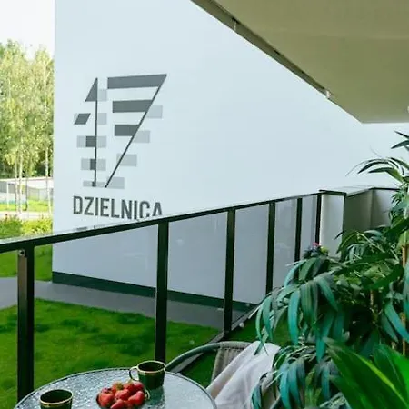 Nowoczesny Apartament W Okolicy Lotniska Modlin Lägenhet