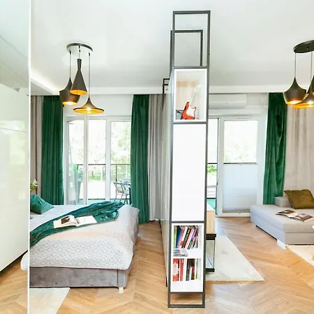 Nowoczesny Apartament W Okolicy Lotniska Modlin *