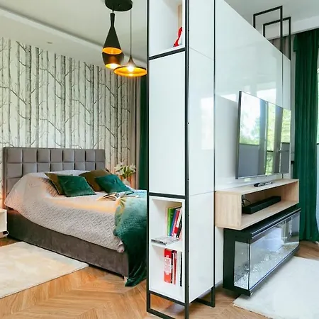 Appartamento Nowoczesny Apartament W Okolicy Lotniska Modlin *