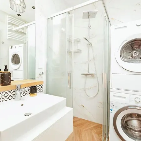 Nowoczesny Apartament W Okolicy Lotniska Modlin Nowy Dwór Mazowiecki